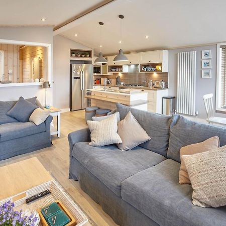 Host & Stay - Puffins Rest Runswick Exteriör bild